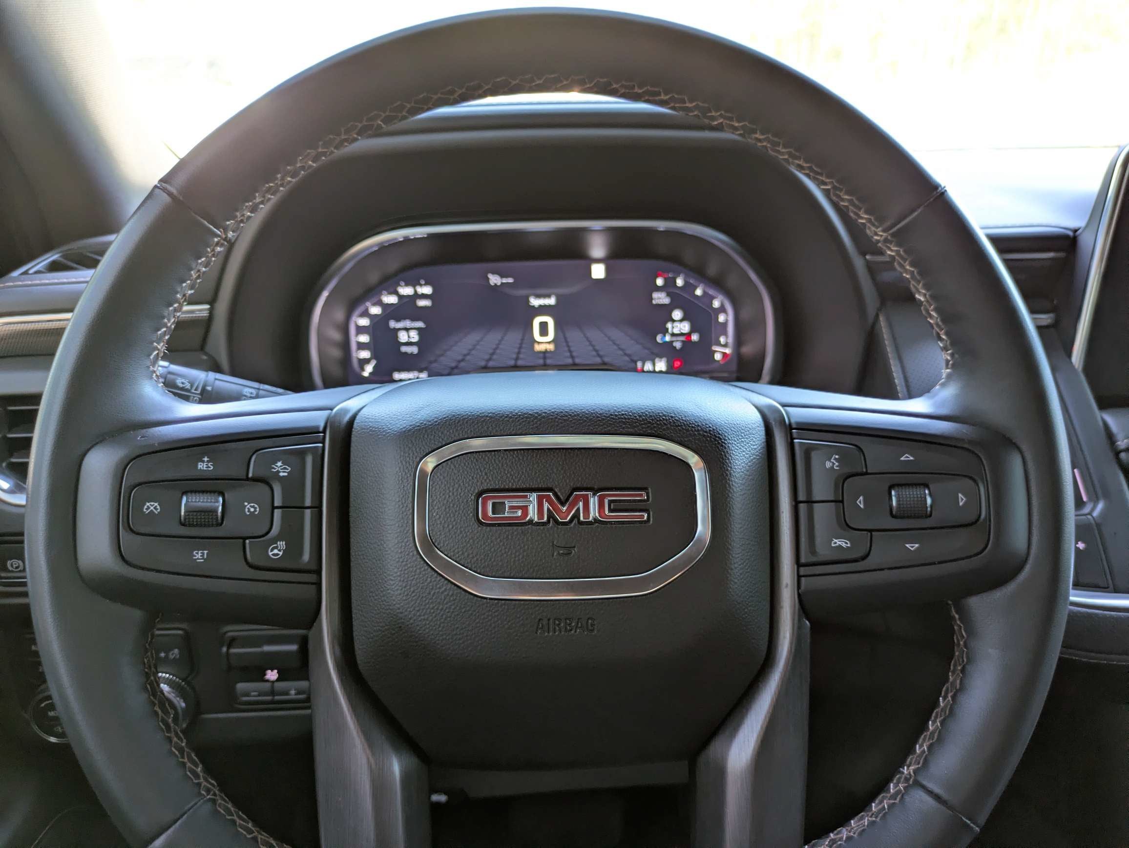 2023 GMC Yukon AT4