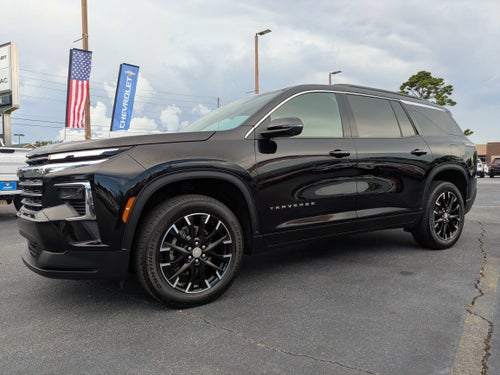 2026 Chevrolet Traverse FWD LT