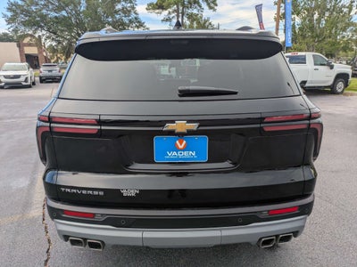 2026 Chevrolet Traverse FWD LT