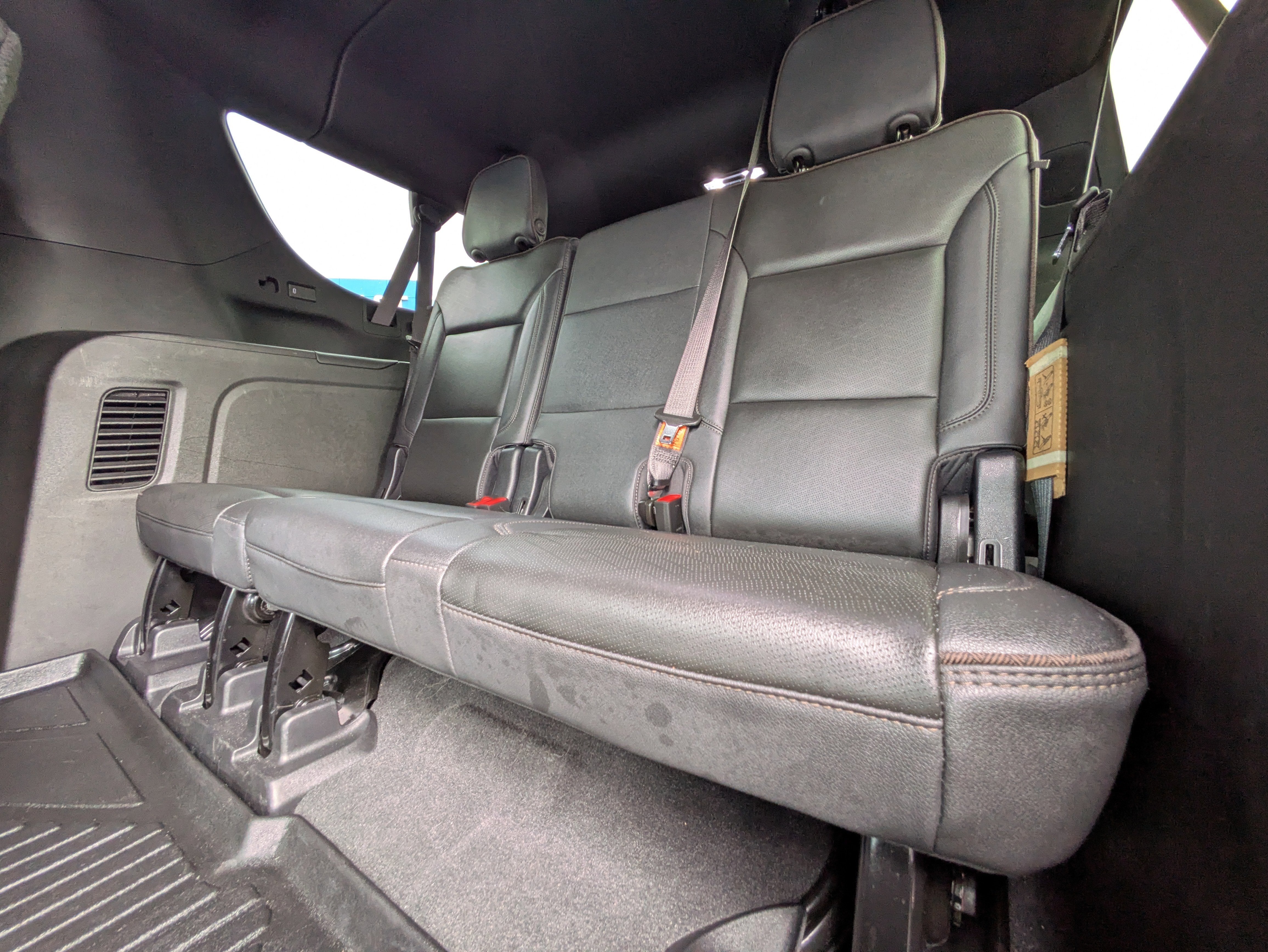 2022 Chevrolet Suburban High Country