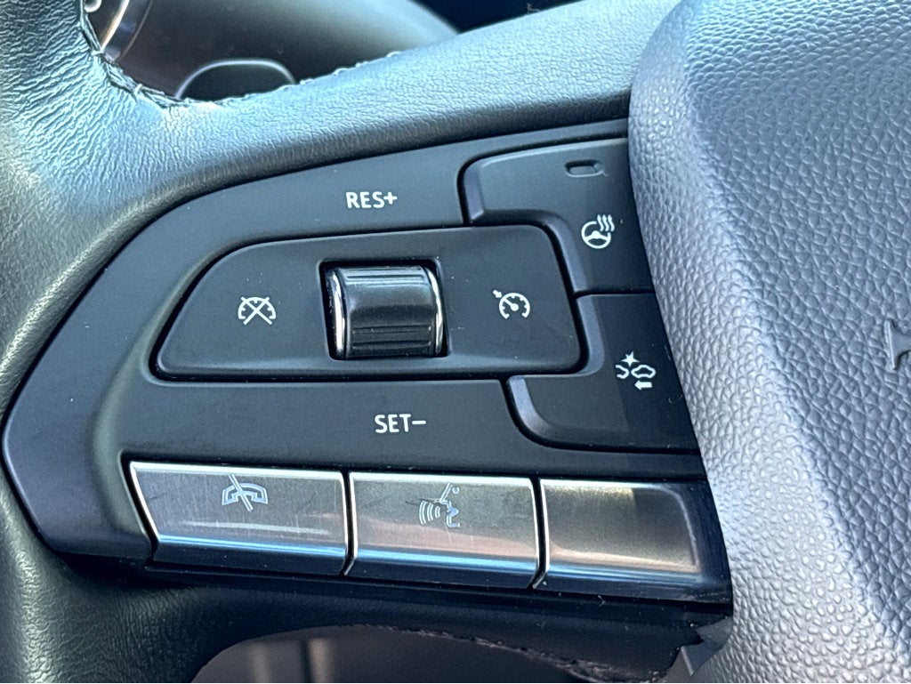 2024 Cadillac XT4 FWD Premium Luxury