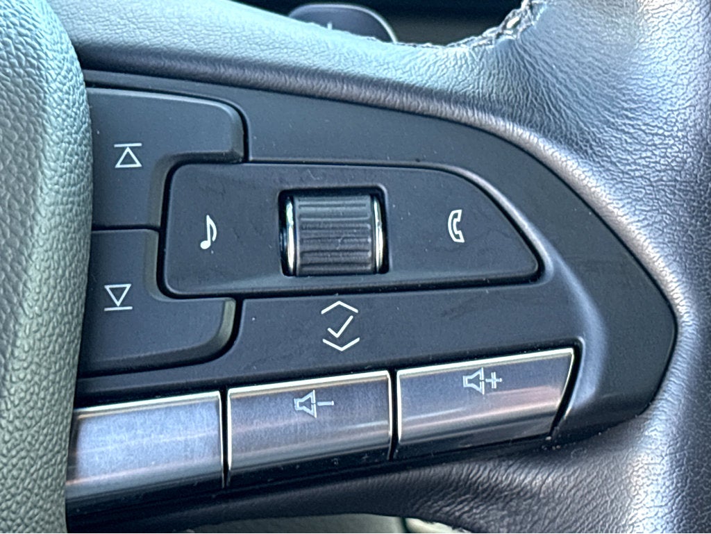 2024 Cadillac XT4 FWD Premium Luxury