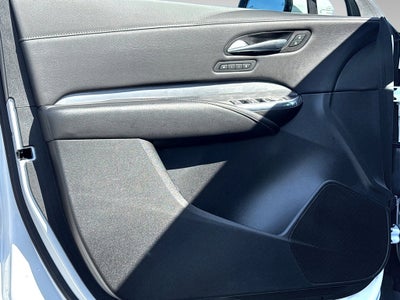 2024 Cadillac XT4 FWD Premium Luxury