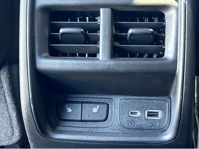 2024 Cadillac XT4 FWD Premium Luxury