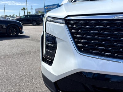 2024 Cadillac XT4 FWD Premium Luxury