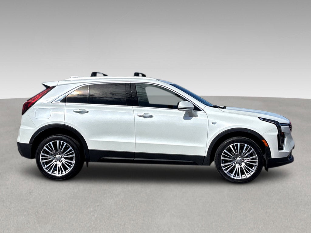 2024 Cadillac XT4 FWD Premium Luxury