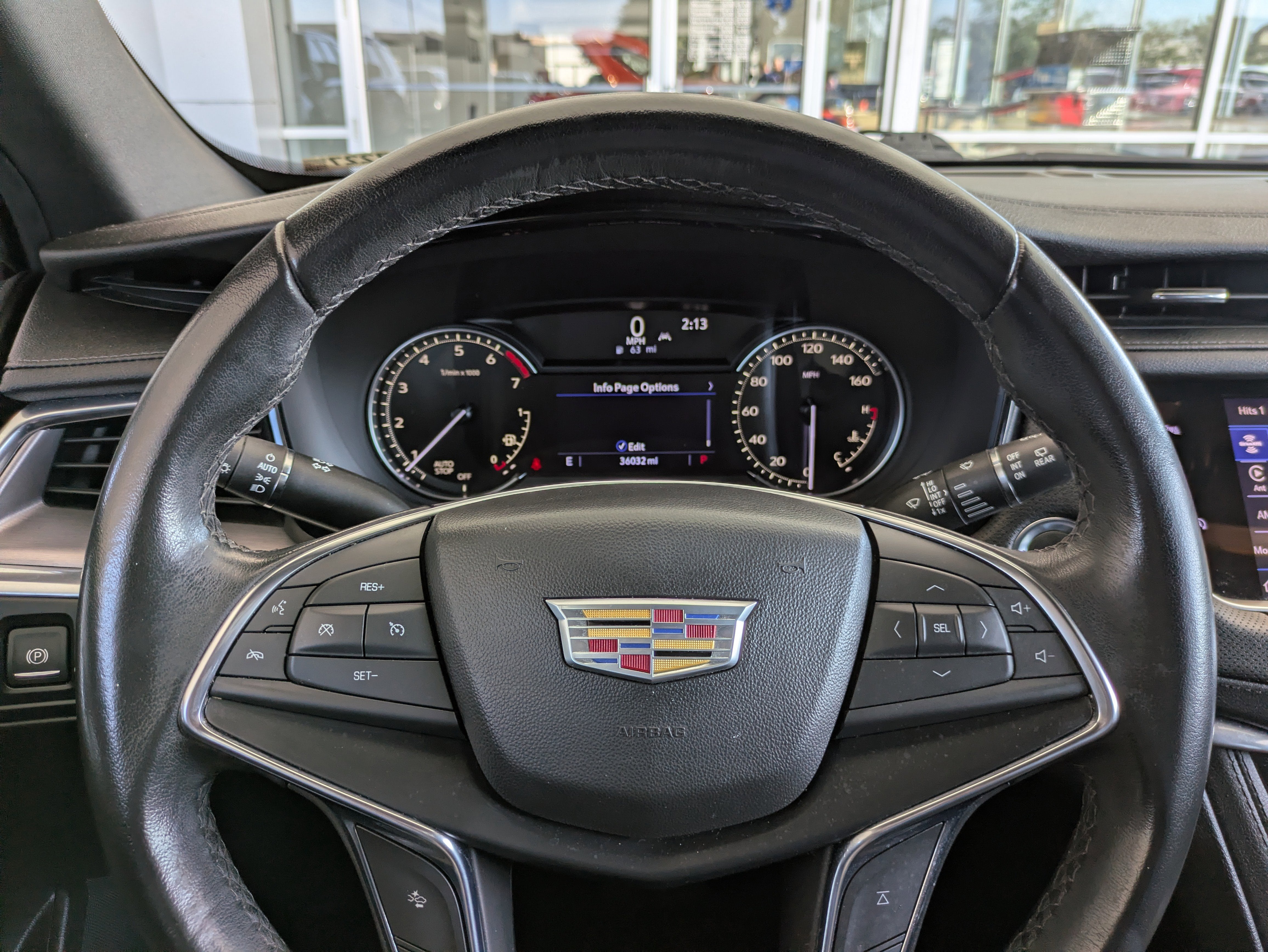 2023 Cadillac XT5 FWD Luxury