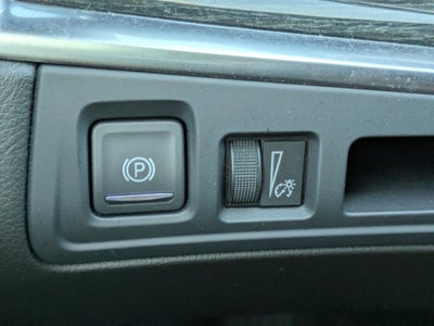 2023 Cadillac XT5 FWD Premium Luxury