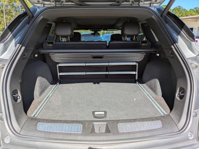 2023 Cadillac XT5 FWD Premium Luxury