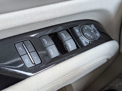 2023 Cadillac Escalade ESV 4WD Sport Platinum