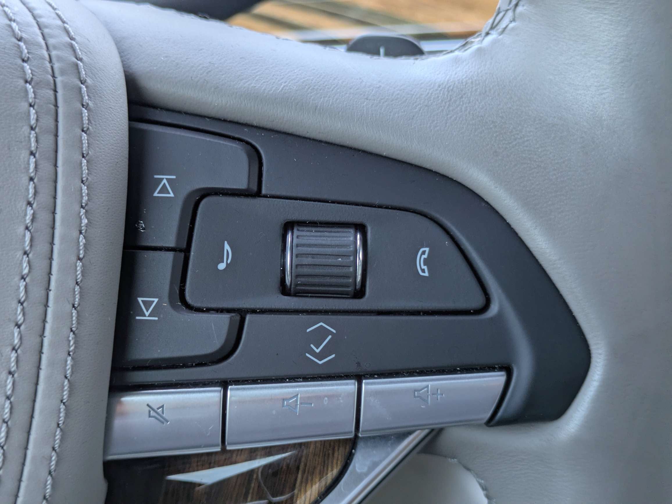 2023 Cadillac Escalade ESV 4WD Sport Platinum