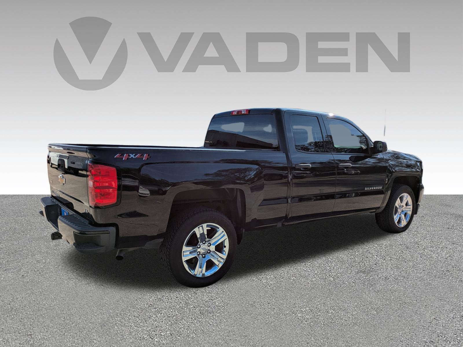 2019 Chevrolet Silverado 1500 LD Custom