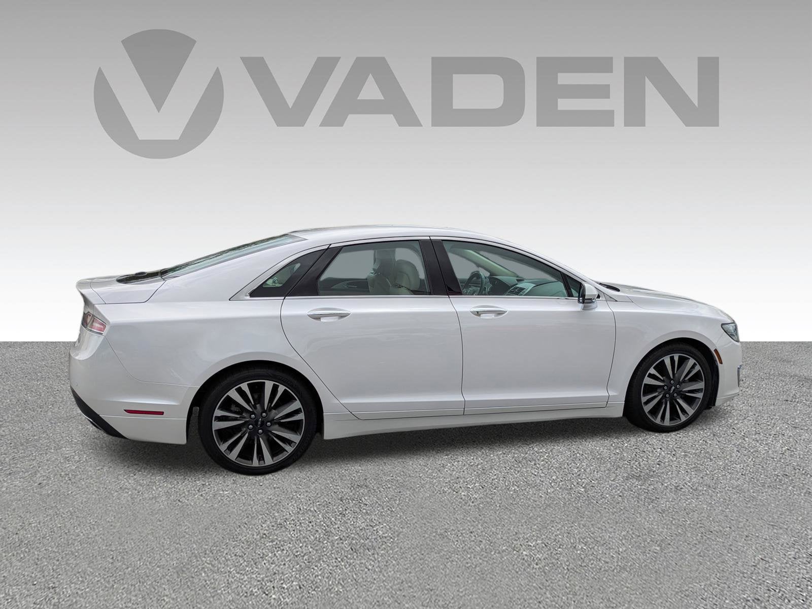 2017 Lincoln MKZ Select