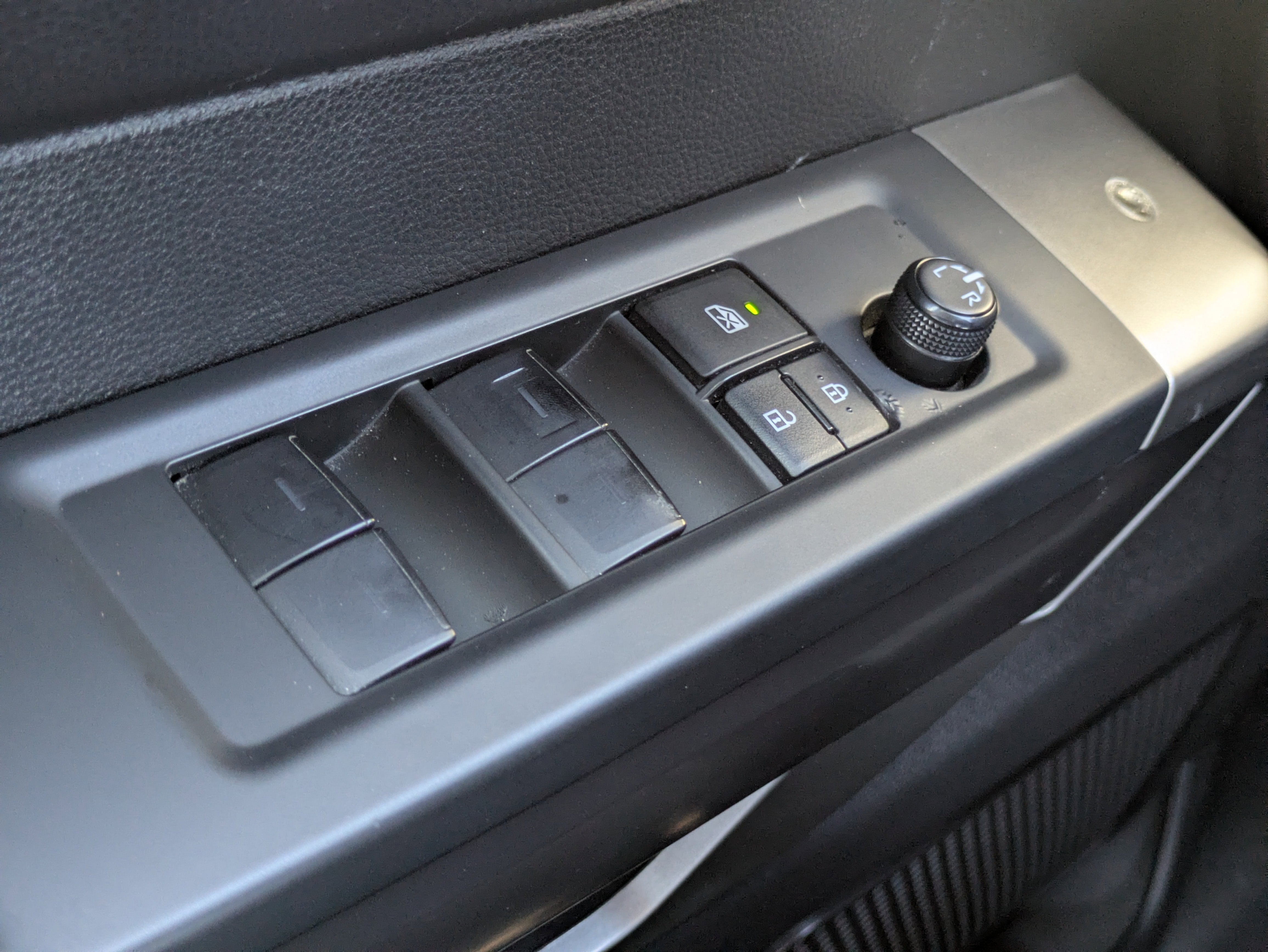 2022 Toyota Tundra 2WD SR5