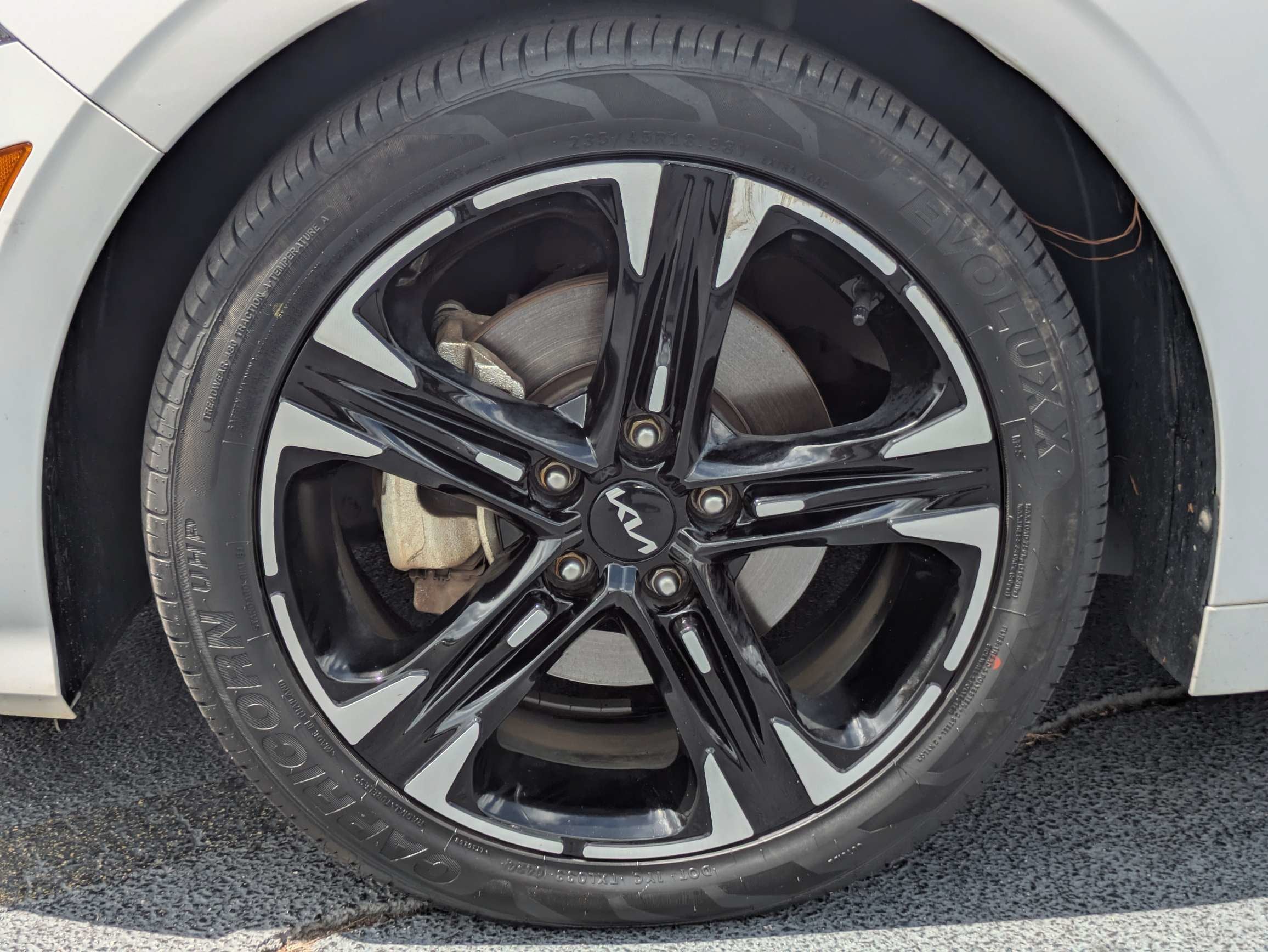2023 Kia K5 GT-Line