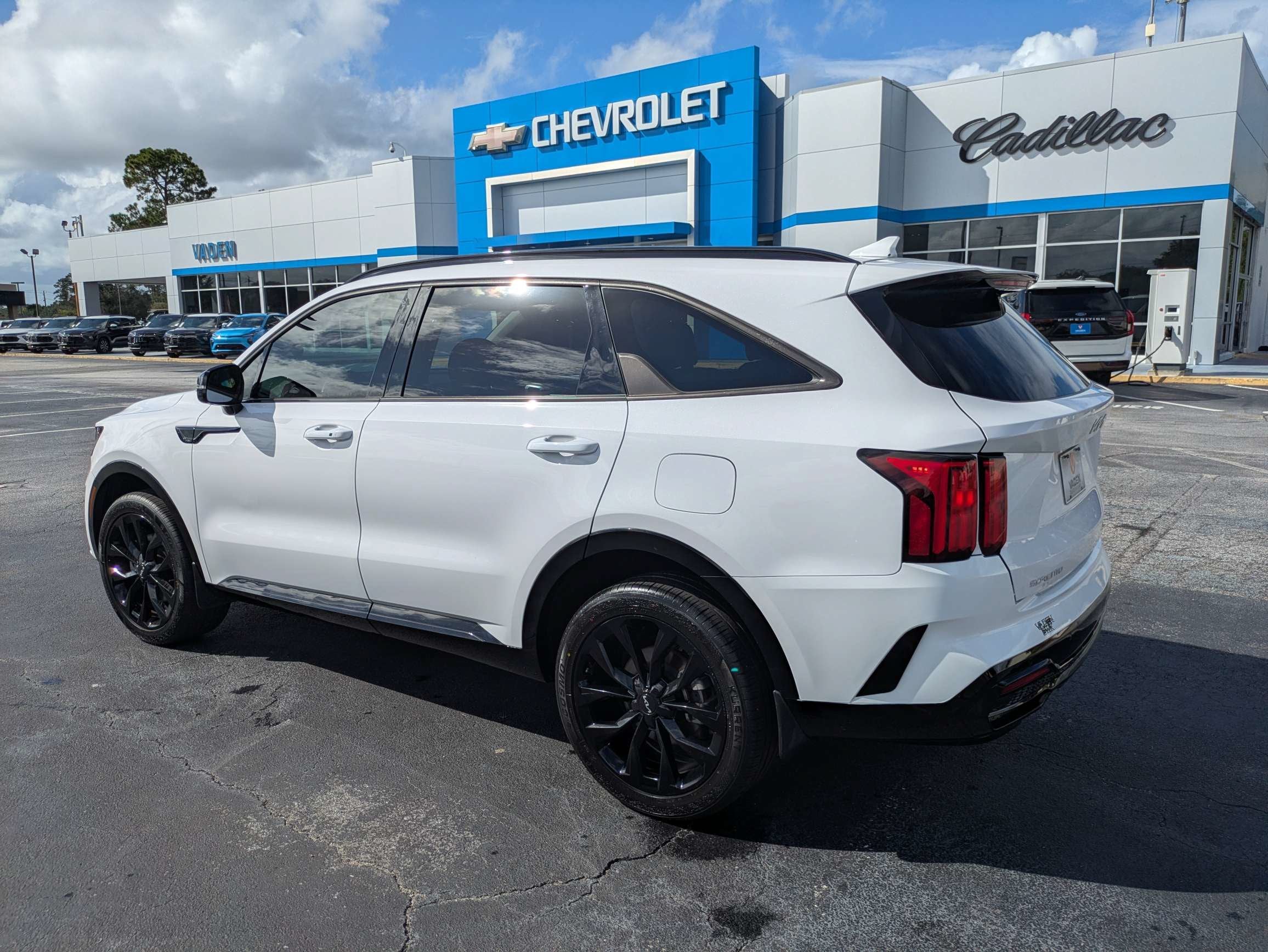 2023 Kia Sorento SX