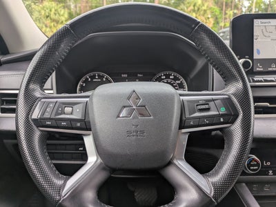 2024 Mitsubishi Outlander SE Black Edition