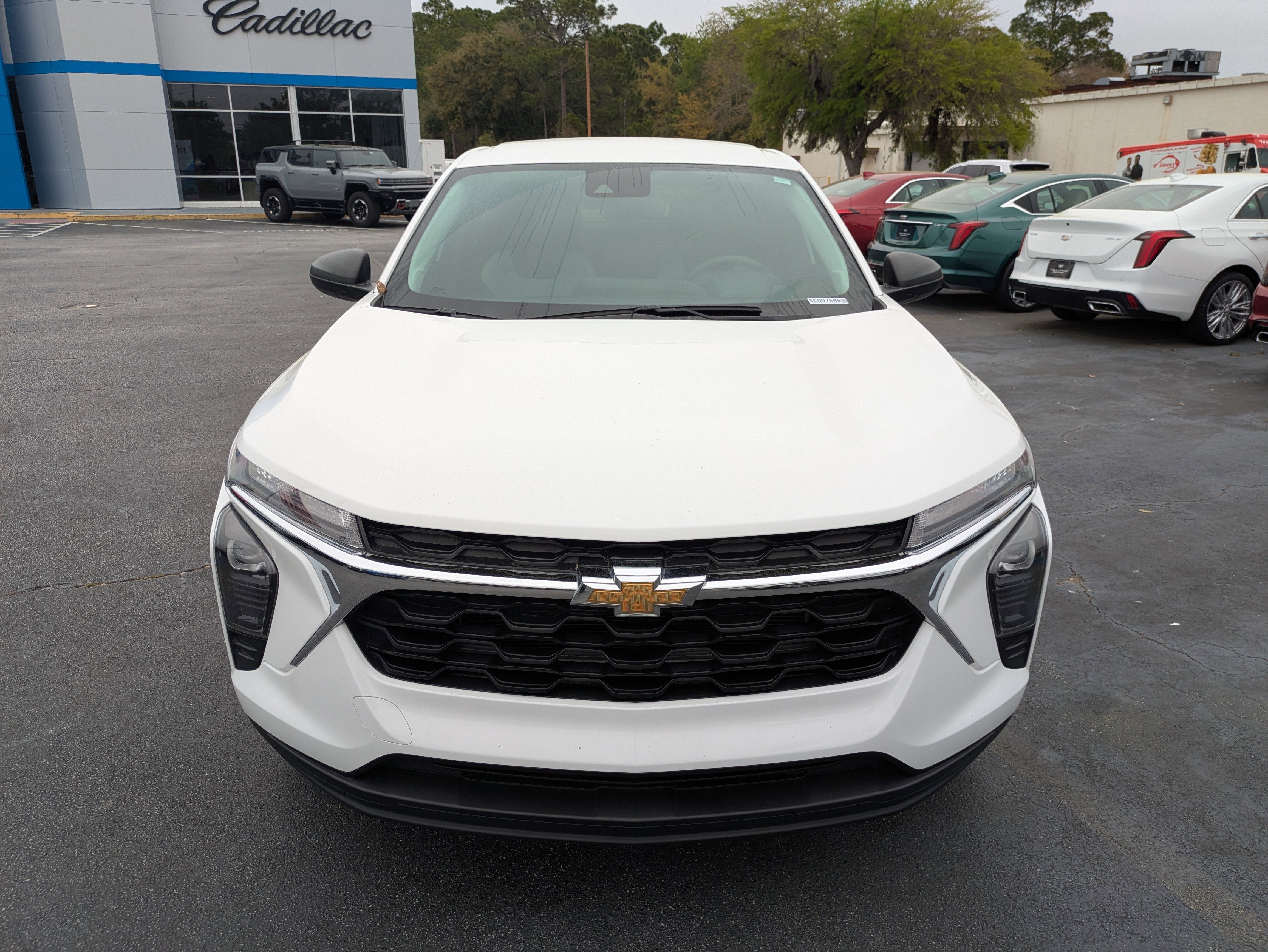 2025 Chevrolet Trax LS