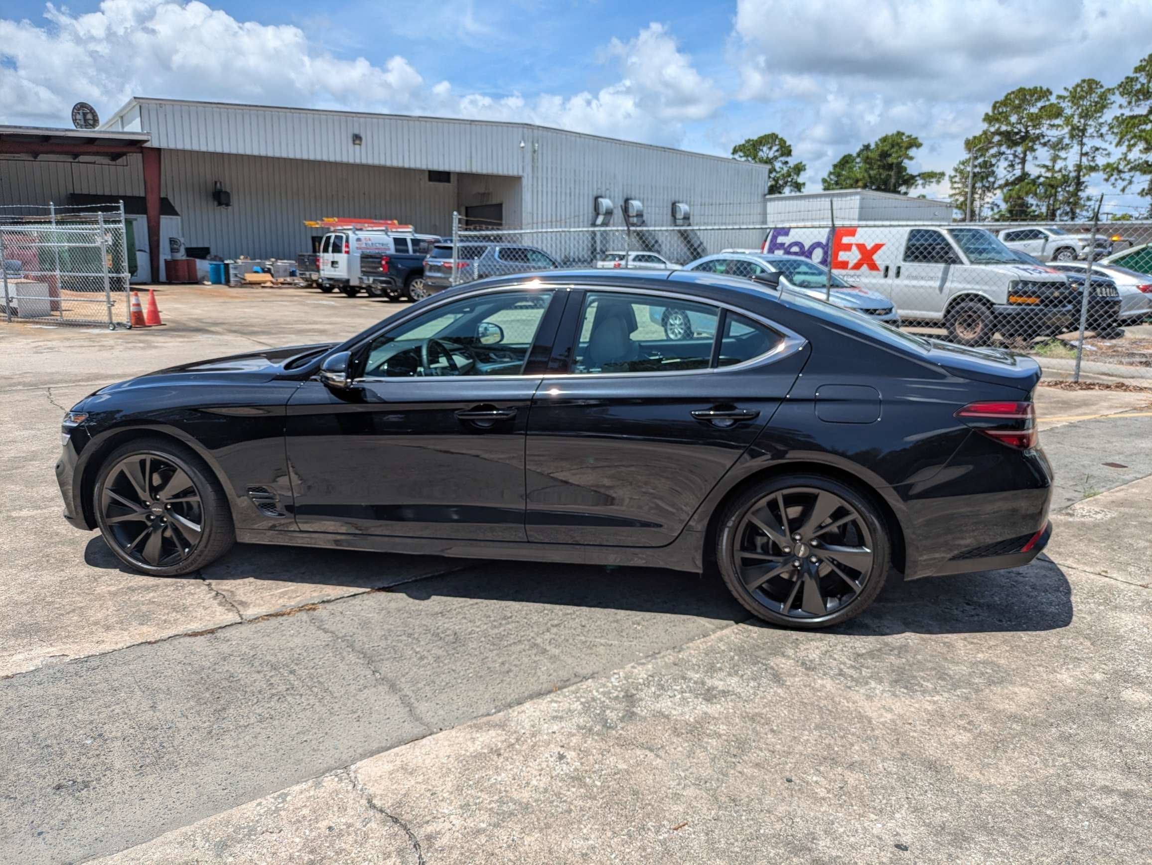 2023 Genesis G70 2.0T
