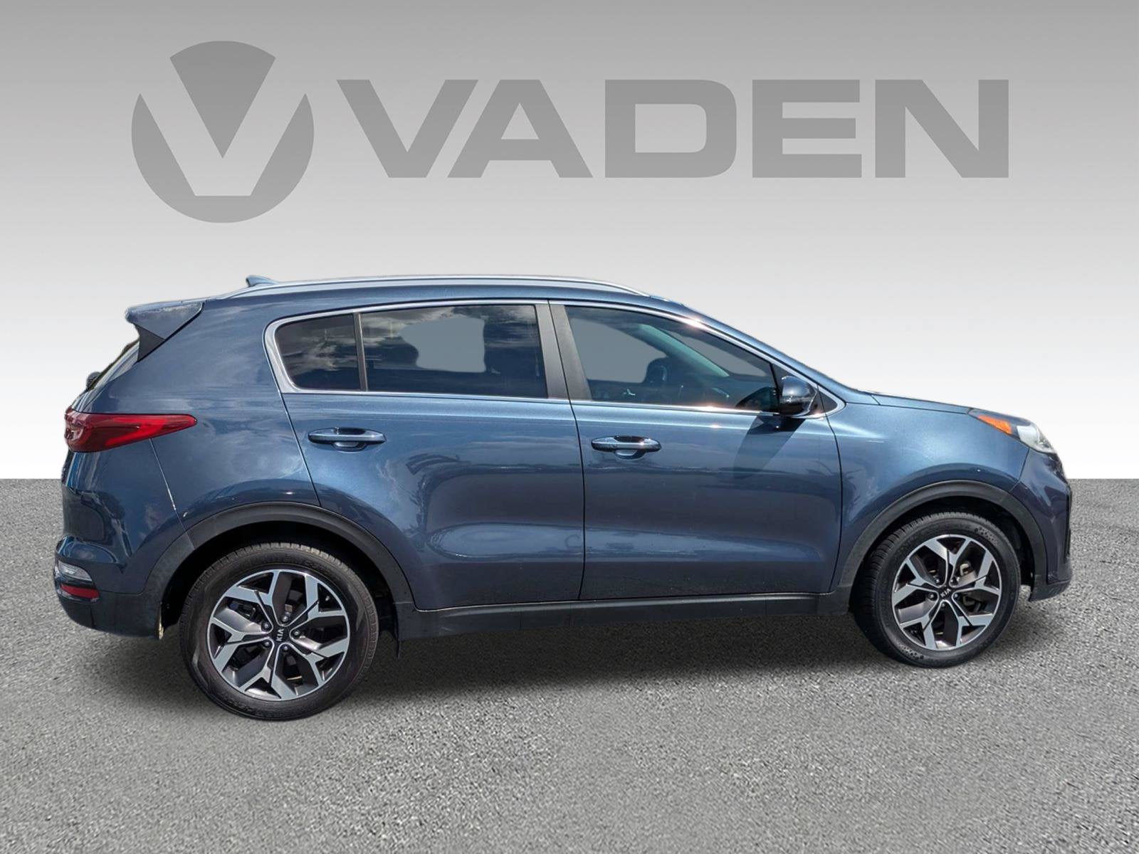 2020 Kia Sportage EX