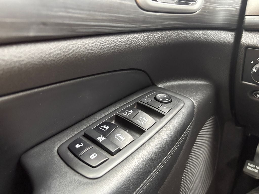 2019 Jeep Grand Cherokee Laredo E 4x2