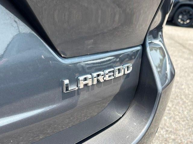 2023 Jeep Grand Cherokee Laredo 4x2