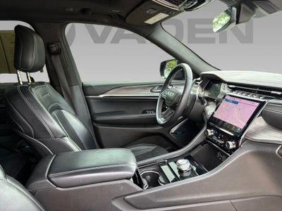 2022 Jeep Grand Cherokee L Overland 4x2