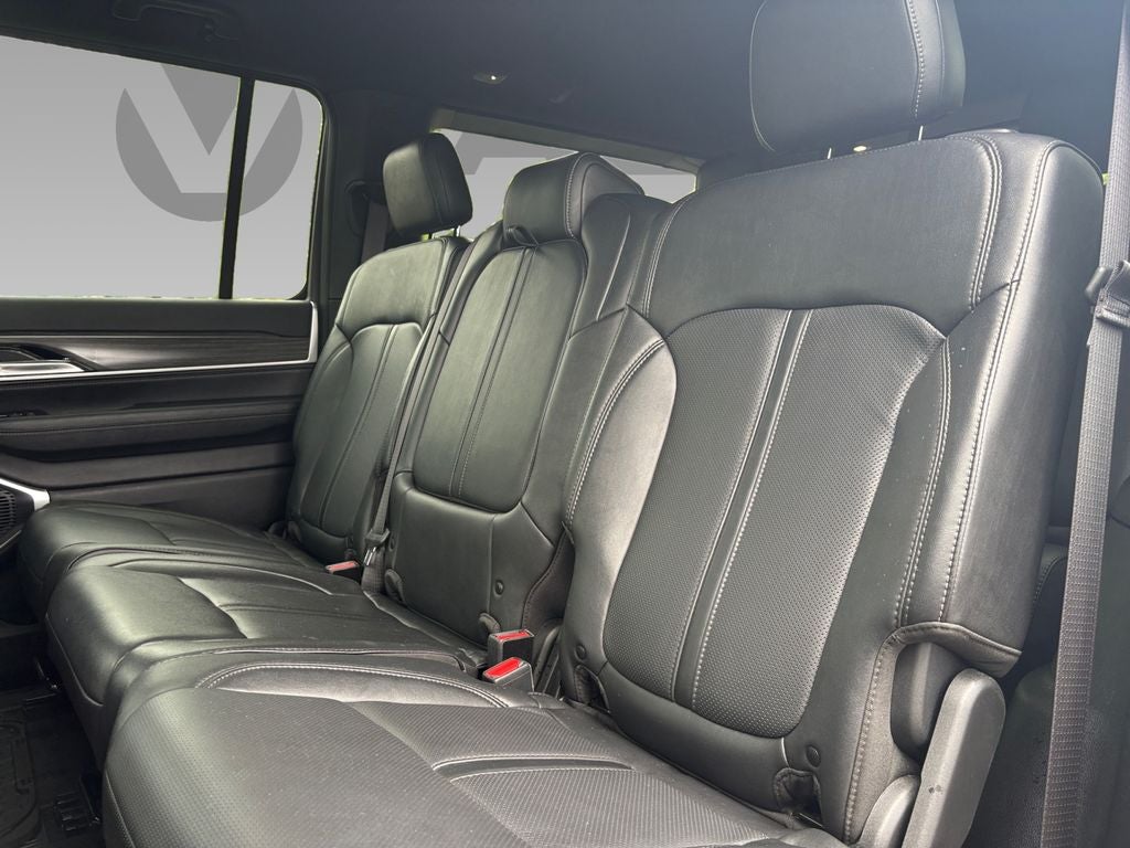 2023 Jeep Wagoneer Series II 4x2