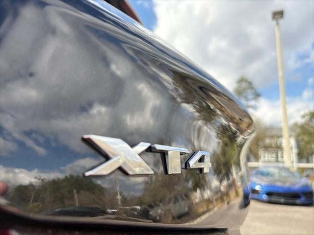 2024 Cadillac XT4 AWD Premium Luxury