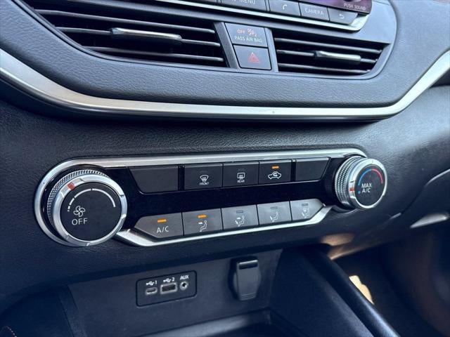2022 Nissan Altima SR FWD