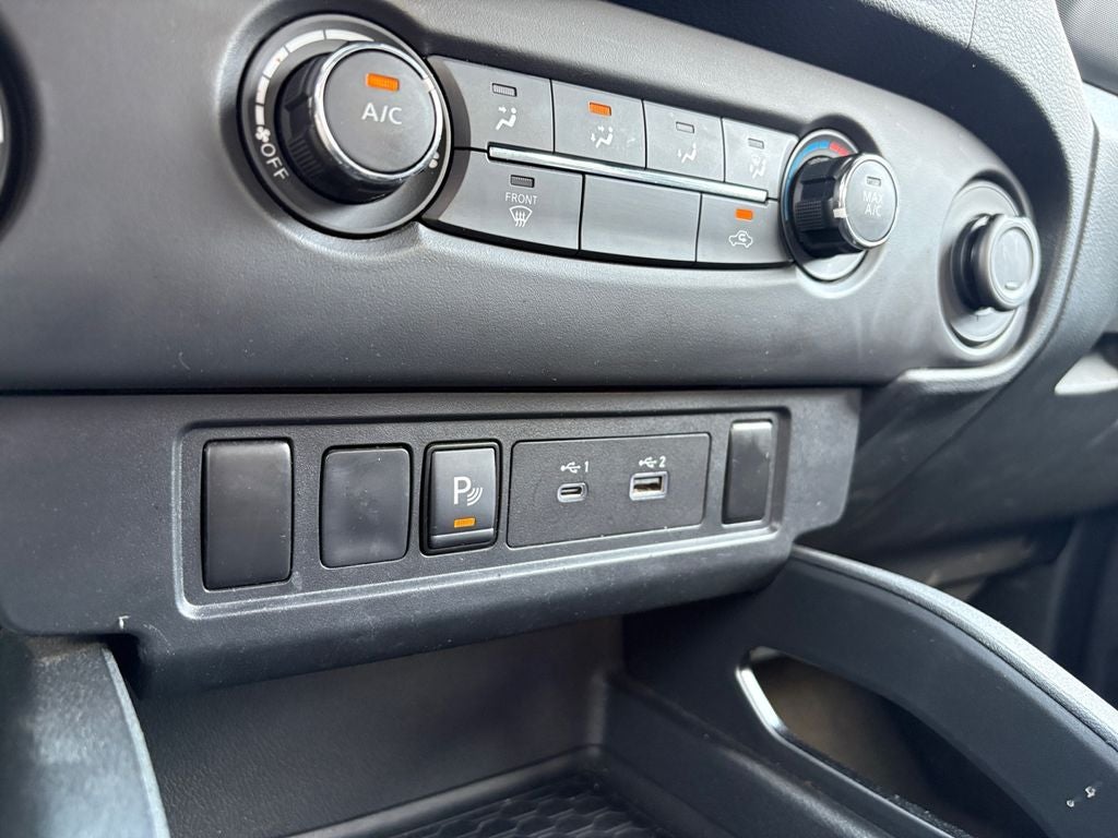 2023 Nissan Frontier Crew Cab SV 4x4