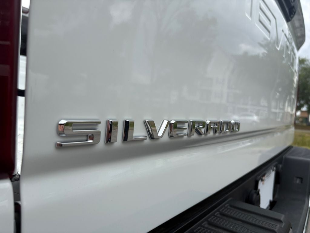 2025 Chevrolet Silverado 2500HD 4WD Crew Cab Standard Bed LT