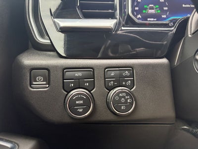2022 Chevrolet Silverado 1500 4WD Crew Cab Short Bed LTZ