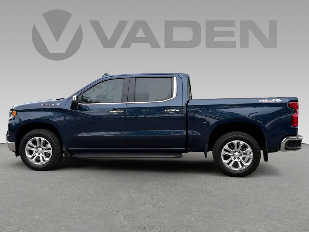 2022 Chevrolet Silverado 1500 4WD Crew Cab Short Bed LTZ