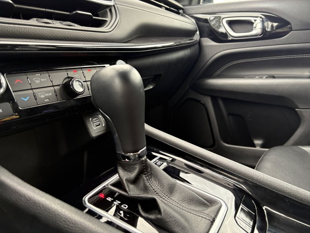 2022 Jeep Compass Altitude FWD