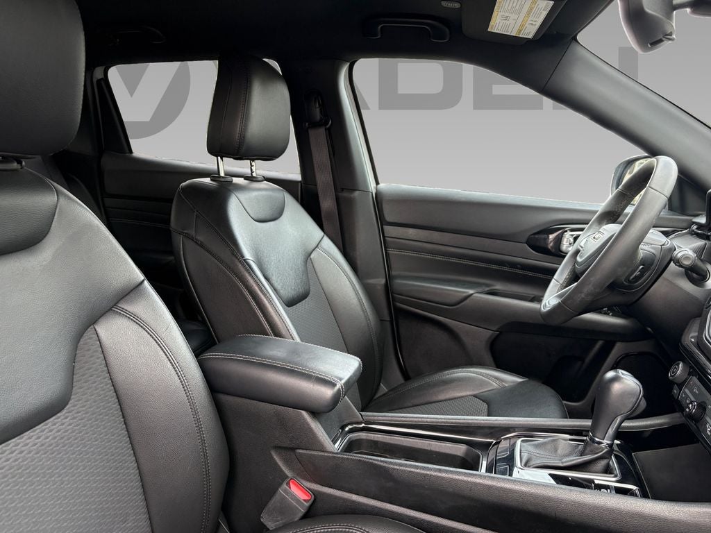 2022 Jeep Compass Altitude FWD