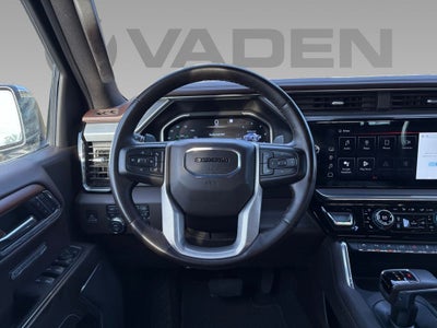 2023 GMC Sierra 1500 4WD Crew Cab Short Box Denali