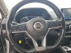 2022 Nissan Sentra SV Xtronic CVT