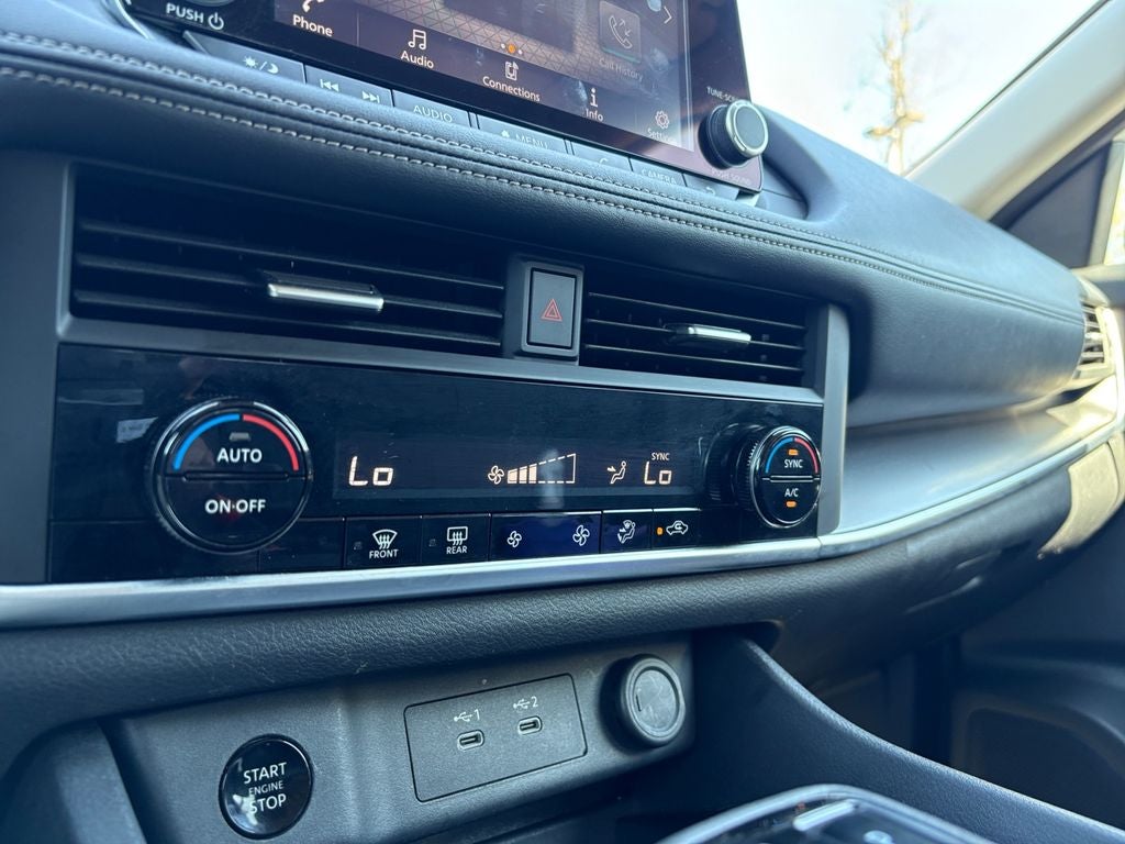 2025 Nissan Rogue SV FWD