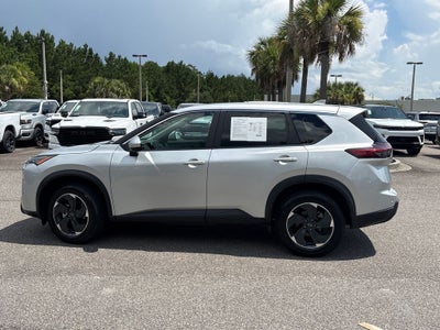 2024 Nissan Rogue SV FWD