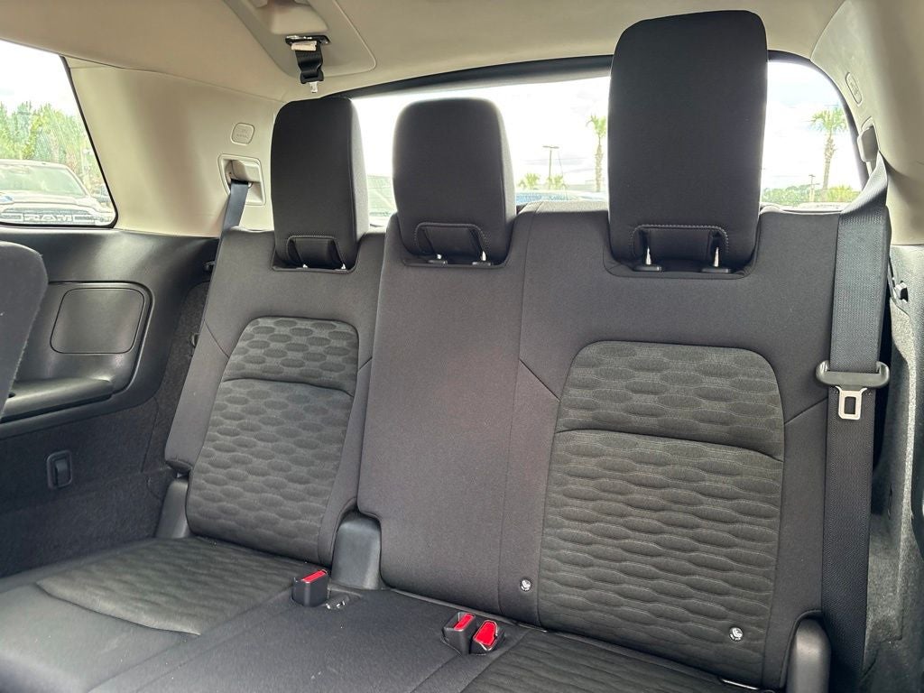 2025 Nissan Pathfinder SV 4WD
