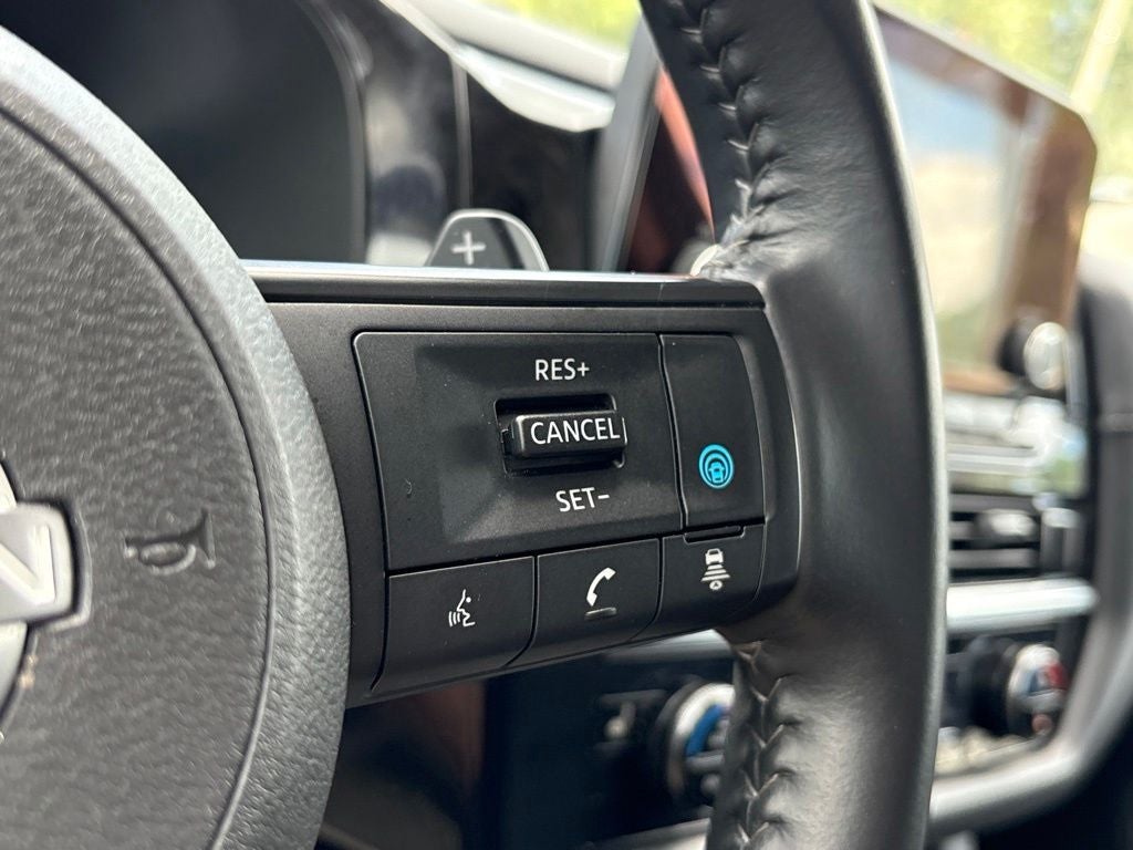 2025 Nissan Pathfinder SV 4WD