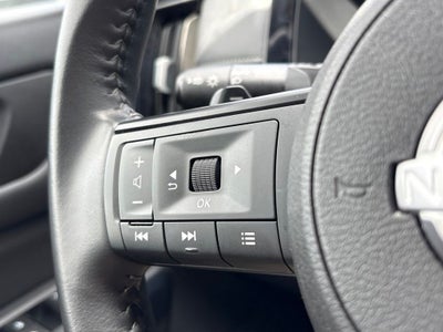 2025 Nissan Pathfinder SV 4WD