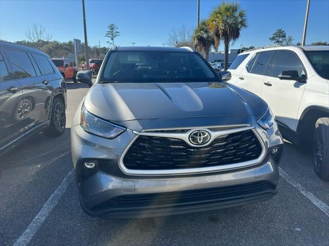 2025 Toyota Highlander XLE