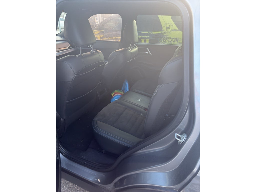 2023 Mitsubishi Outlander SE Black Edition 2WD