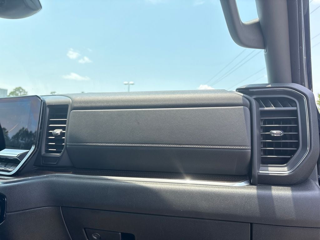 2023 Chevrolet Silverado 1500 LT LT1