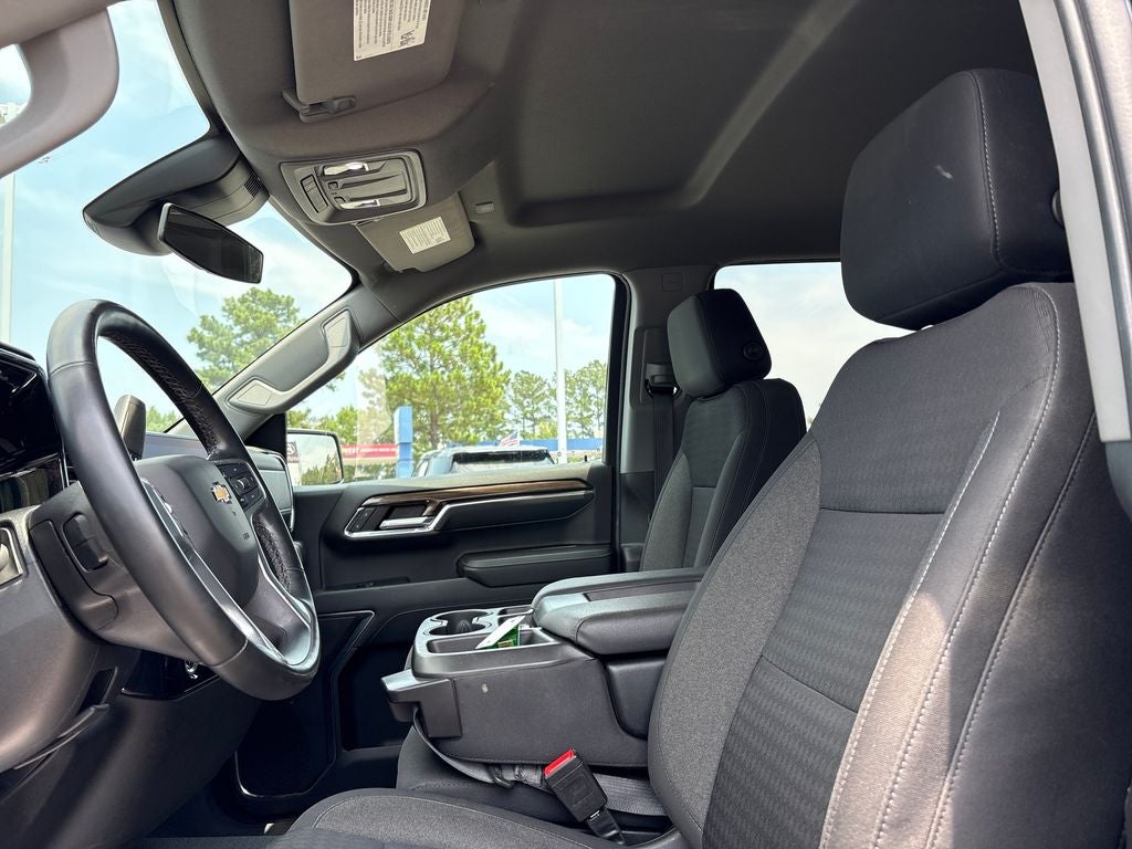 2023 Chevrolet Silverado 1500 LT LT1