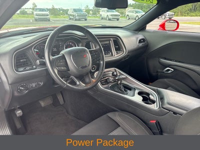 2022 Dodge Challenger SXT