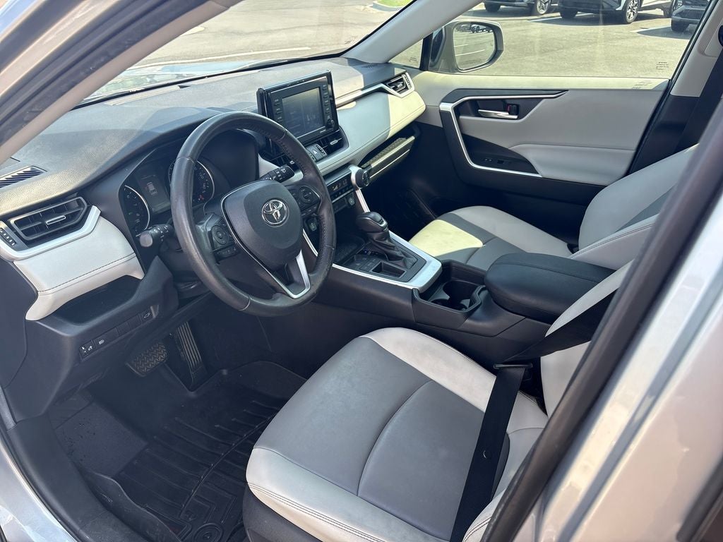2021 Toyota RAV4 XLE Premium