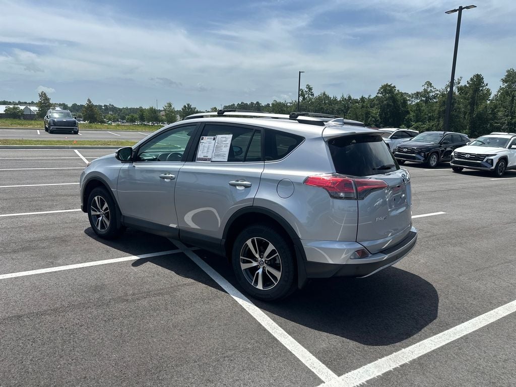 2017 Toyota RAV4 XLE